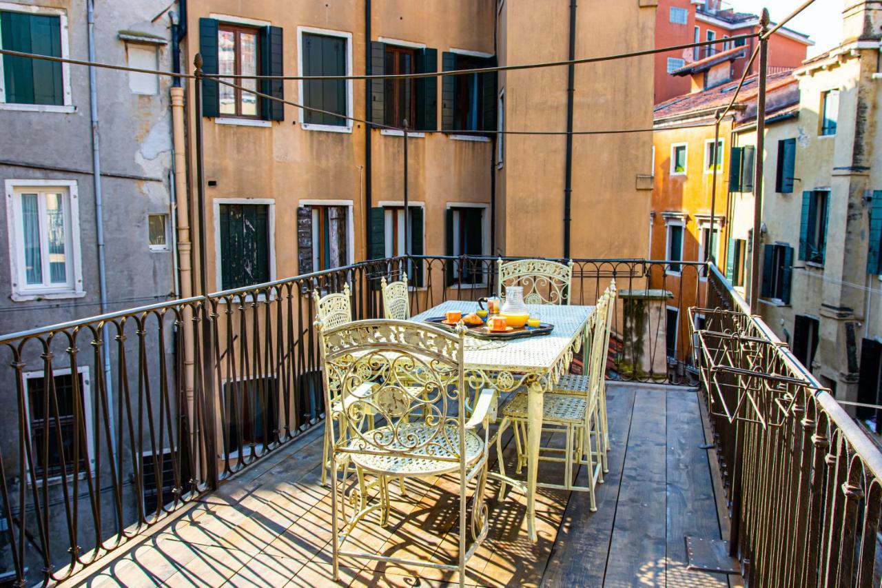 La Terrazza Di San Marco - Luxury Apartment Veneza Exterior foto