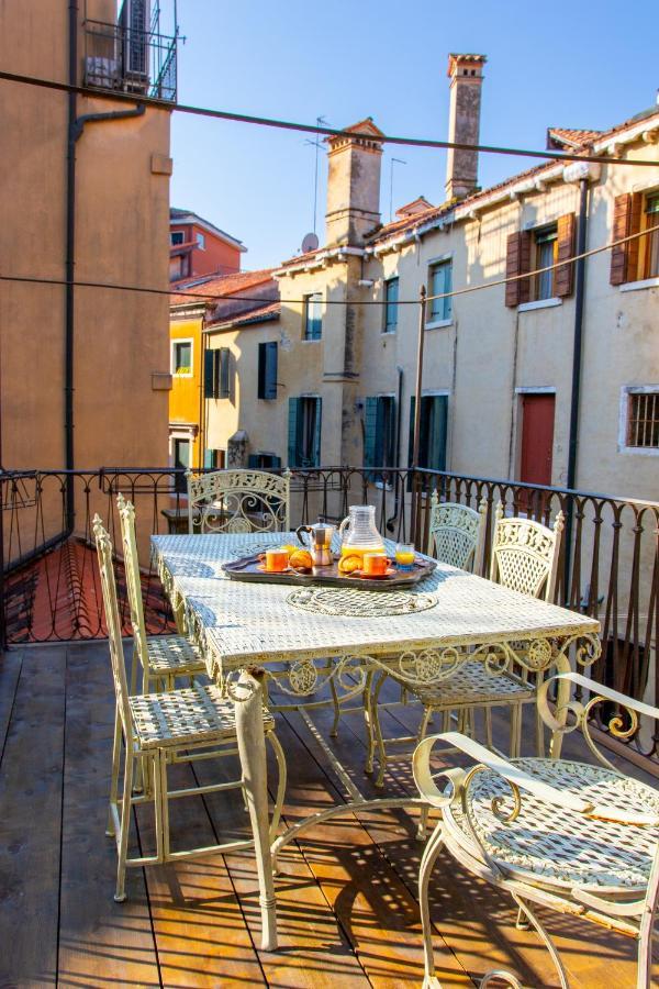 La Terrazza Di San Marco - Luxury Apartment Veneza Exterior foto